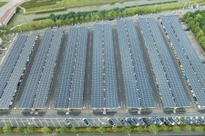 올해 11월부터 공공주차장에 신재생에너지 설치 의무화