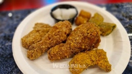 [시食기] 출시 한 달 뿜치킹…황금올리브치킨 계보 잇는 BBQ 새 얼굴 될까