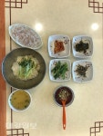 [별미나들이] 회와 국수의 맛있는 만남. 대궁회타운 회국수