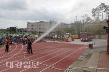 칠곡군대교초등학교 소방서와 소방 합동 훈련 실시