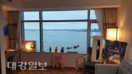 2018 포항호텔아트페어 성황리 열려