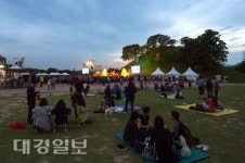 경주 프리마켓 봉황장터, 황리단길과 도심 잇는 新시장형 관광콘텐츠 주목