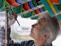 [무형문화재 전승자를 찾아서] ⑦ 전연호 대구시 무형문화재 제14호 단청장 전수조교