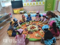 [포토]고사리 손으로 담는 김장