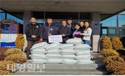 부계면 박건환 주민자치위원장, 경로당 햅쌀 제공