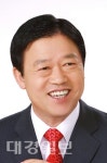 이상진 전 문경시의원, 문경시니어클럽에 후원금 100만원 기탁