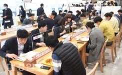 [사진]경북도, 구내식당에 투명 칸막이 설치