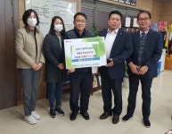 포항 흥해중, 취약 가정에 태블릿 PC 지원