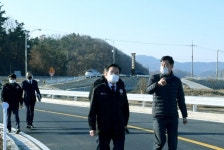 박인로 선생 만나러 오세요 노계문학관 진입도로 준공