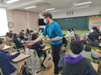울진군, 학교로 찾아온 영어마을선생님