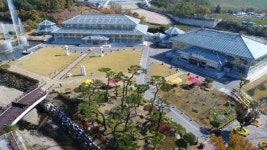 설 연휴, 한복 입고 경주 동궁원 식물원 오면 입장 무료