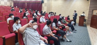 경북중부중, 전문 직업인 초청 특강