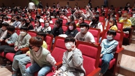 전교생이 함께하는 문화예술 나들이