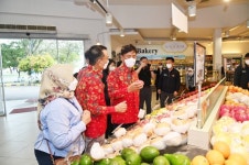 청송사과 국내 최초로 인도네시아 수출