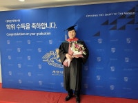 초등학교 졸업자 7년 만에 석사학위 도전기 화제