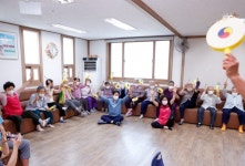 스마트 실버케어··· 성주 경로당의 진화