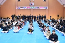전국 중학교 태권도 선수들 고령서 담금질