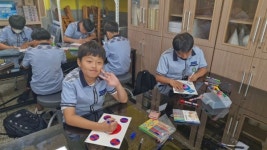 상주 남산중학교 , 광복 79주년 기념 나만의 개성 있는 태극기 제작