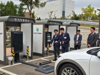 중기부, 경산 전기차 차세대 무선충전 규제자유특구 현장 방문