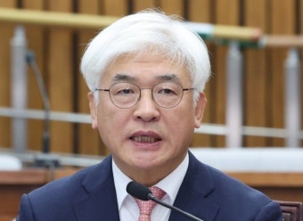 [속보] 한덕수 대행, 마은혁 헌법재판관 임명…이완규·함상훈 후보자 지명