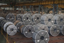 미중 관세 휴전에 철광석 가격 6주 만에 최고…포항 철강업계, 반등 신호 될까