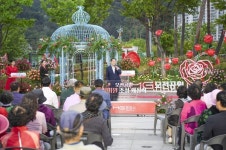 문경시, 모전공원 장미원 개장