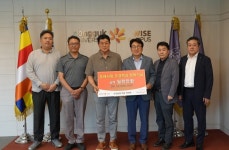 오성농장 박태욱 대표, 동국대 WISE캠퍼스 조경학과 장학기금 1000만원 전달