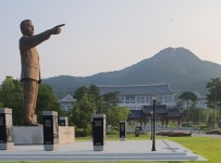 신동관·이빛나·권오빈 주무관  