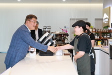 예천지역자활센터, 경상북도인재개발원에 클라우든 카페 3호점 개점