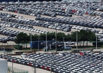8월 車수출 역대 최대…대미 수출은 6개월째 '역주행'