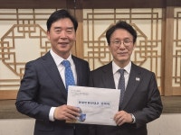 [포항시장 누가 뛰나] 오중기 더불어민주당 위원장, 영일만대교에 사활