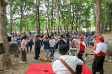 달서구노인복지관, 학산공원 바위정원서 효 콘서트 개최