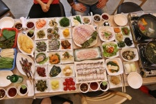 이번 주말 날씨는 맑음, 새조개샤브샤브 먹으러 여수 맛집 사계절횟집으로