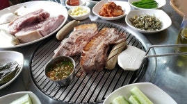 제주 서귀포 중문 맛집 돈가득 달달한 복분자향으로 입맛 사로잡아