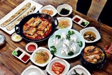 효리의 단골집 제주 중문관광단지 맛집 대표메뉴 서귀포 갈치조림?