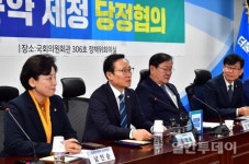 당정, 편의점 과다경쟁에 제동