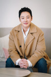 [인터view] 영화 어쩌다 결혼 살인 미소 가진 달달한 배우 김동욱