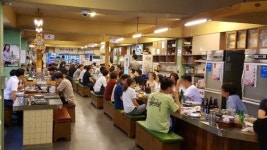 발산역 모임장소로 인기인 맛집 교대이층집 발산점 꽃삼겹 매력 만점