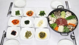 자연 가득품은 단양명소 다리안관광지 맛집! 건강한 샬롬식당
