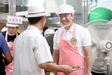 고광민 서초구의회 부의장, 구립 방배노인종합복지관 배식봉사