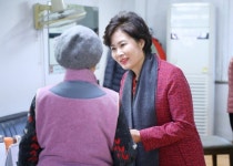 이성자 송파구의회 의장 경로당 방문