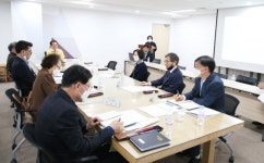 보물 제4호 중초사지당간지주 안양의 랜드마크로