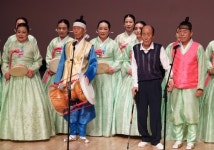 인간문화재 황용주, 선소리 산타령 선봬