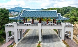 계룡시, 軍문화엑스포 개최도시 관문 계룡문 건립