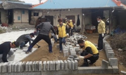 공주시 의당면, 홀몸노인 주거환경 개선 구슬땀