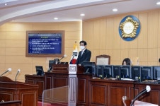 광양시의회 임시회 개회, 성명서 채택, 시정질문