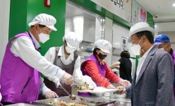 화천군 실버복지센터, 경로식당 개장