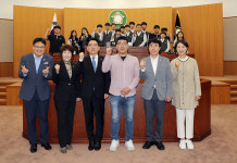 울산 연암중 학생들 조례안·자유발언 통해 민주주의 배워요