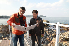 울산 동구, 주전해안 데크 교체보수공사 현장점검
