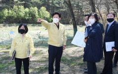 울산  박태완 중구청장, 동학관 건립 현장 방문